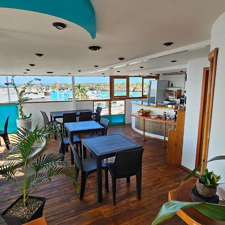 Casa Ocean Pier Bed & Breakfast Пуерто Айора Екстериор снимка